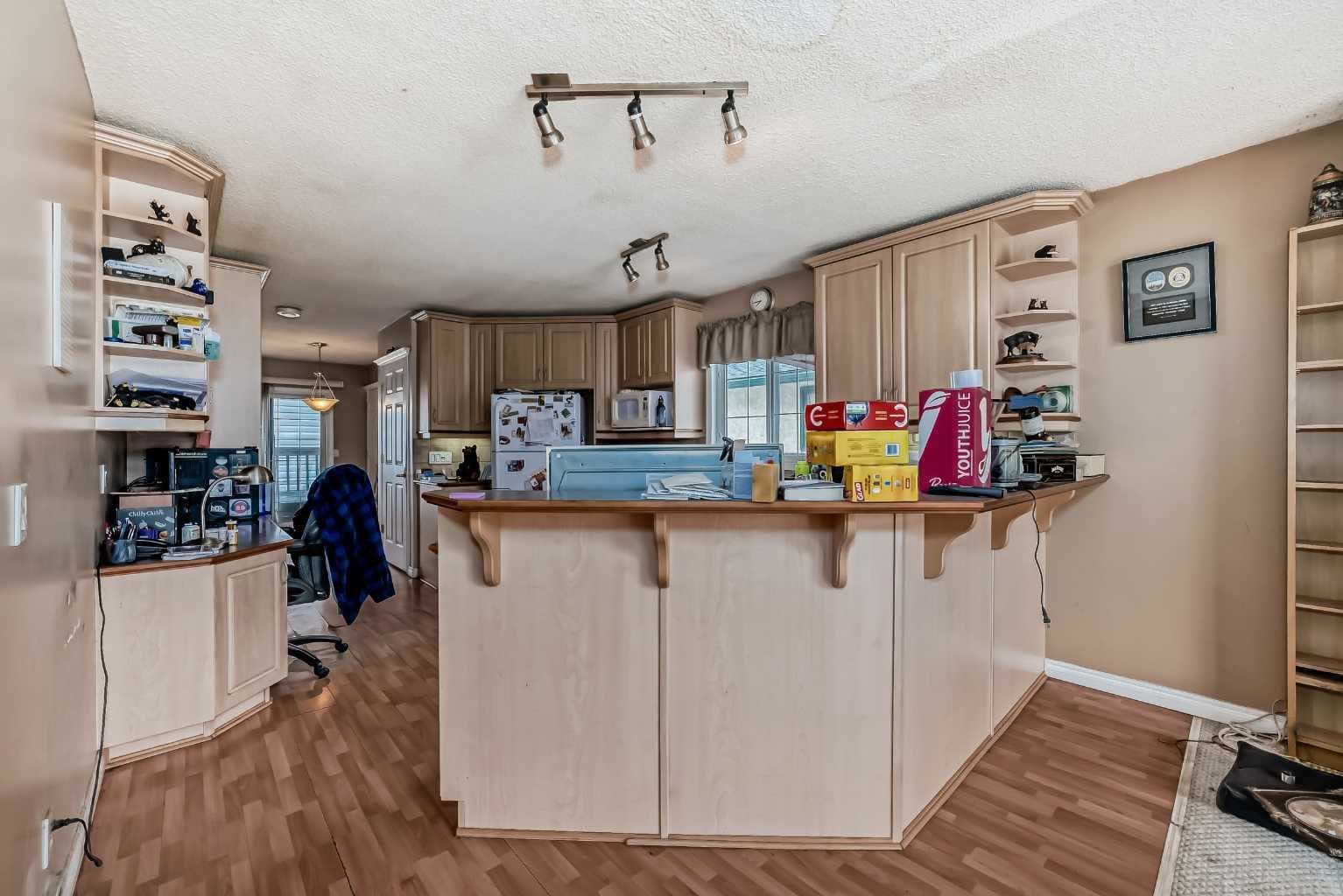 Before photo: Renovations project in Calgary by AM Builders